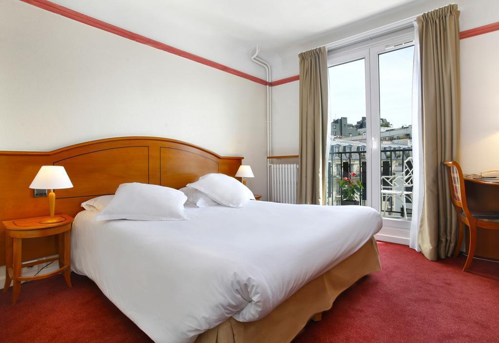Готель Paris Eiffel Cambronne 3*
