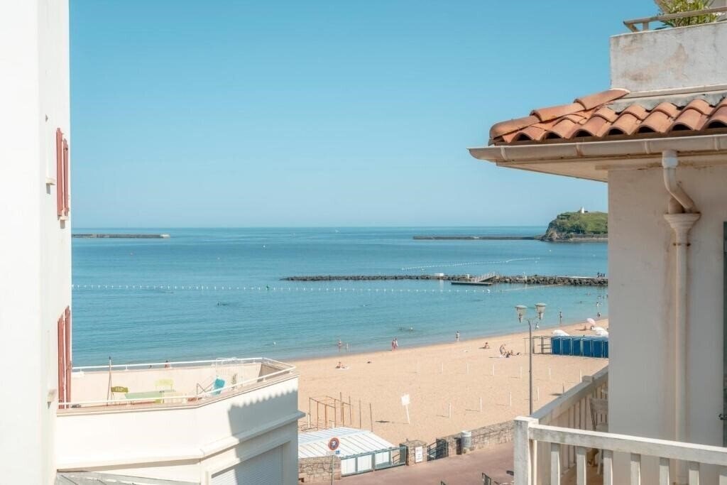 Изображение Magenta Paris 3*