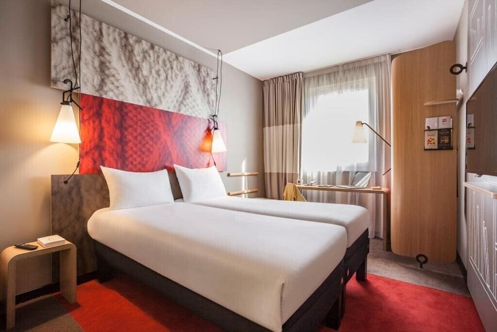 Zdjęcie Ibis Bourget 2*