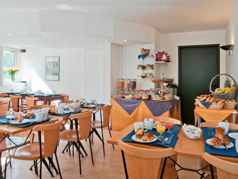 Zdjęcie Adagio Access La Defense Charr 3*