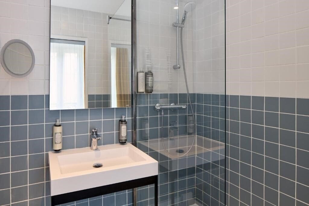 Фотографія Timhotel Paris Gare du Nord (ex. Kyriad Paris X Gare du Nord) 3*