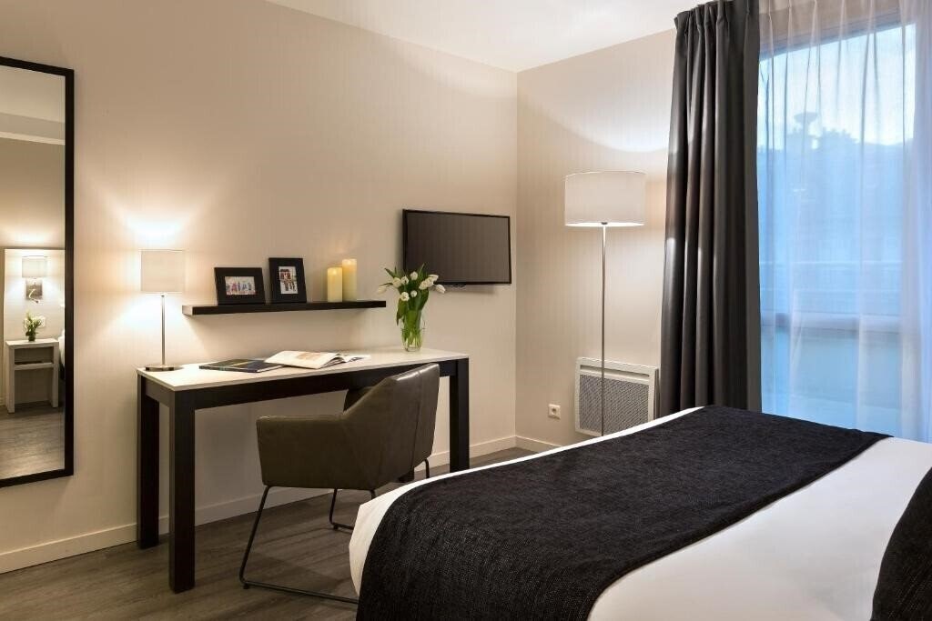 Картинка Citadines Montmartre Paris 3*