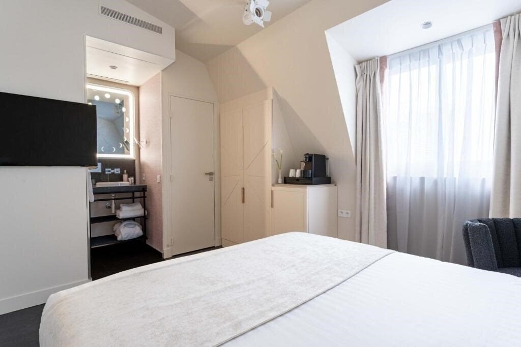 Картинка Astotel Astra Opera 4*