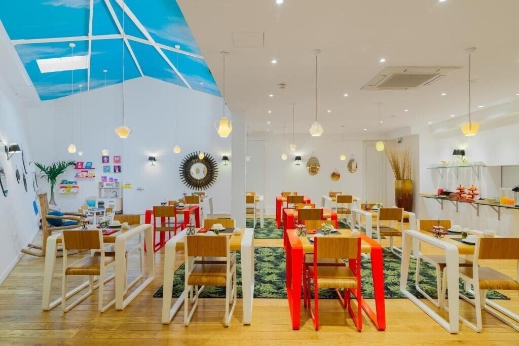 Zdjęcie Astotel George 3*