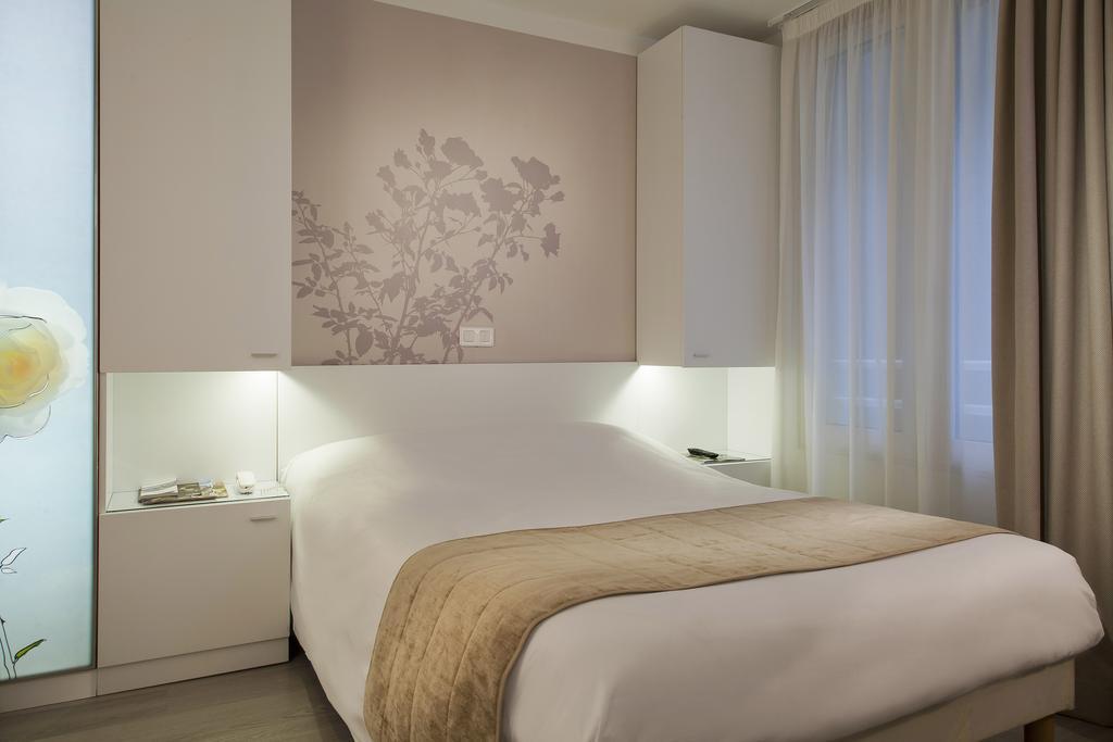 Hotel Brady Gare De L'Est (ex. Comfort Gare De L'Est) 3*