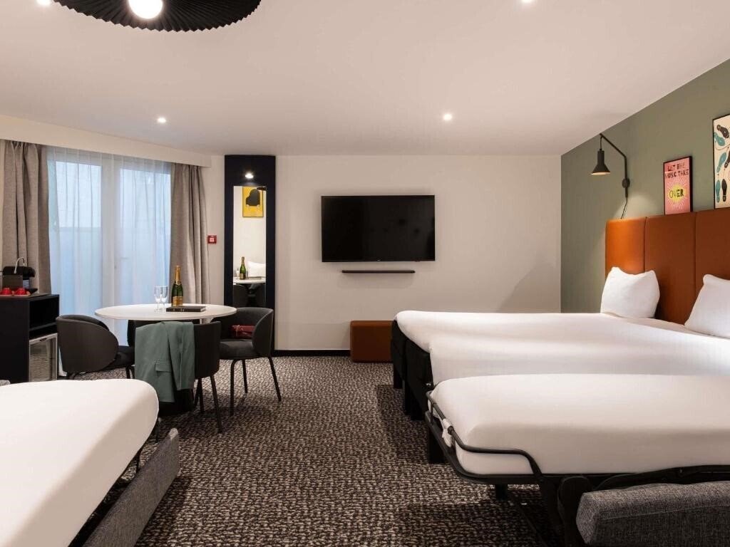 Zdjęcia Ibis Paris Canal Saint Martin 3*