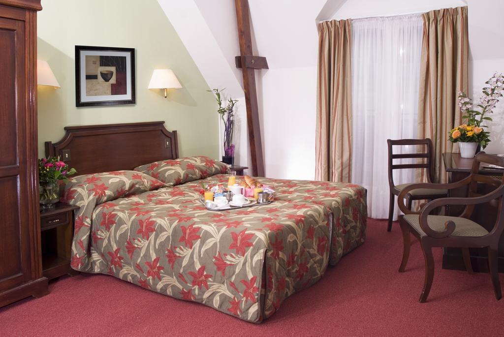 Hotel Beaugrenelle Tour Eiffel Hotel 3*