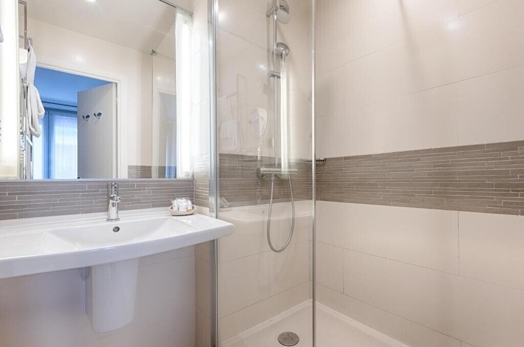 Фотографія Apollinaire 3*