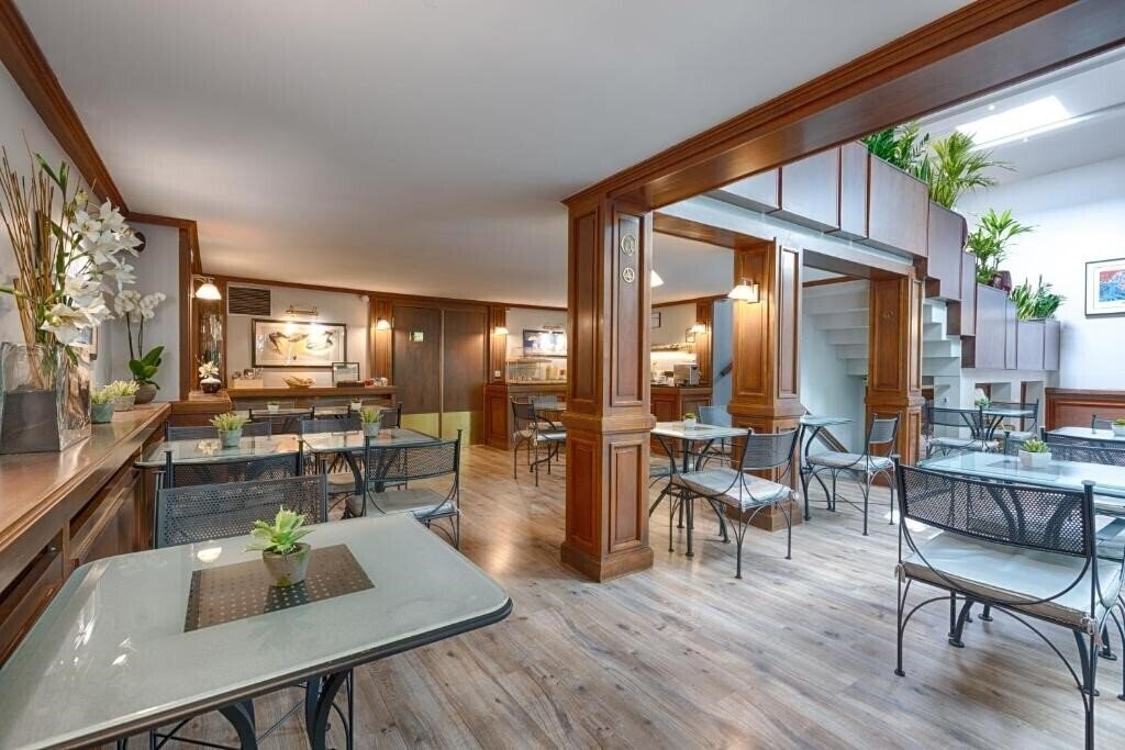 Зображення Apollinaire 3*