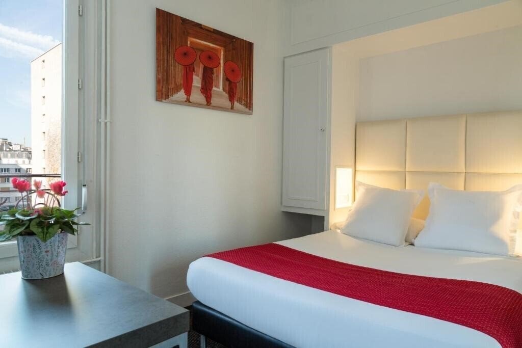 Картинка Hotel Lecourbe 3*