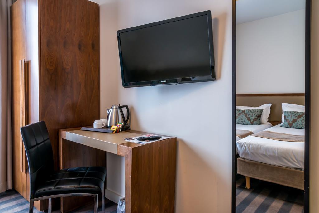 Фотографія Art Hotel Eiffel 3*