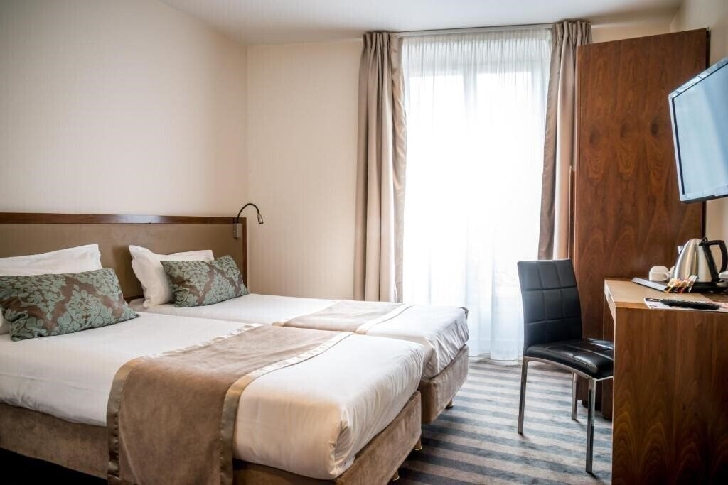 Zdjęcia Art Hotel Eiffel 3*