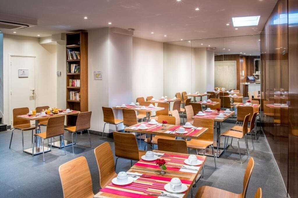 Zdjęcie Art Hotel Eiffel 3*