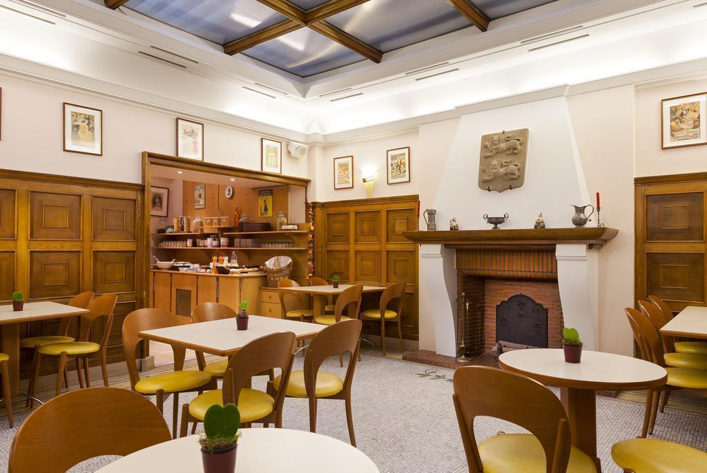 Готель Timhotel Palais Royal 3*