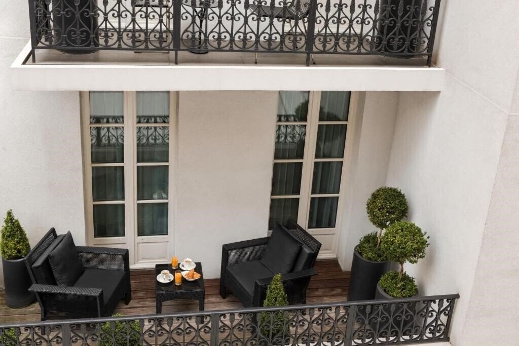 Zdjęcie Les Jardins De La Villa 4*