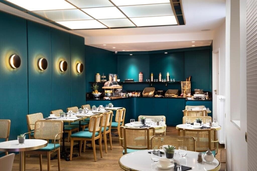 Изображение Hotel Victor Hugo Paris Kleber 4*