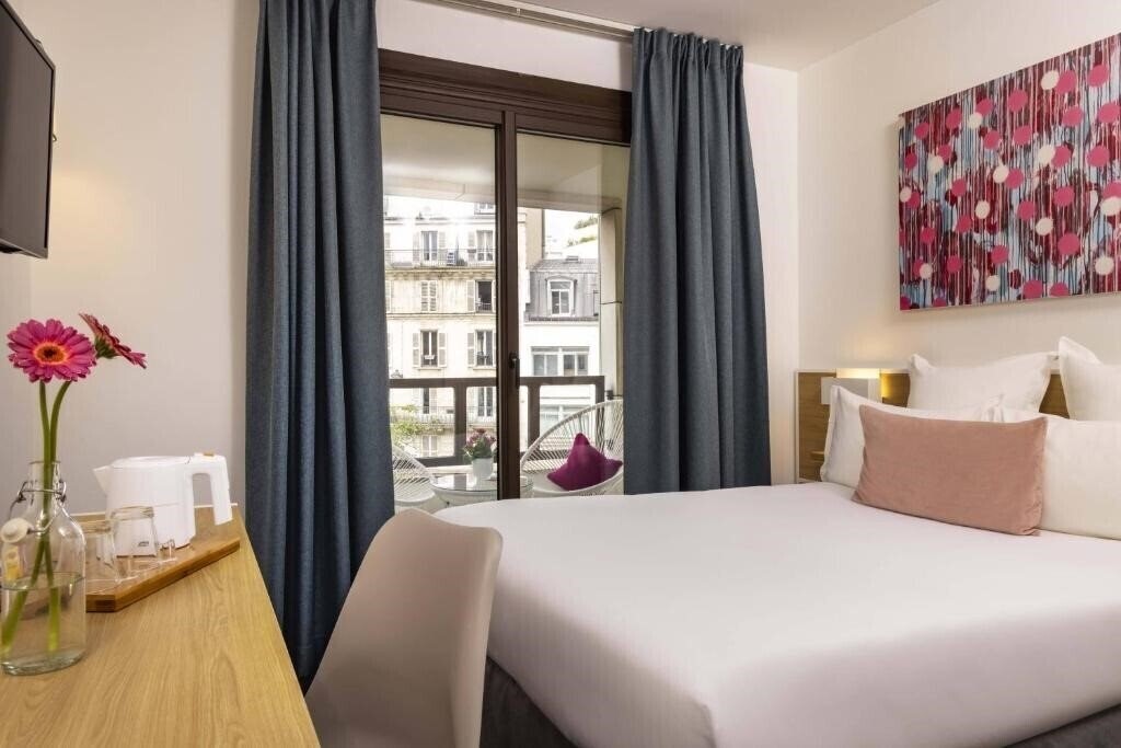 Zdjęcie Hotel Paris Louis Blanc 3*