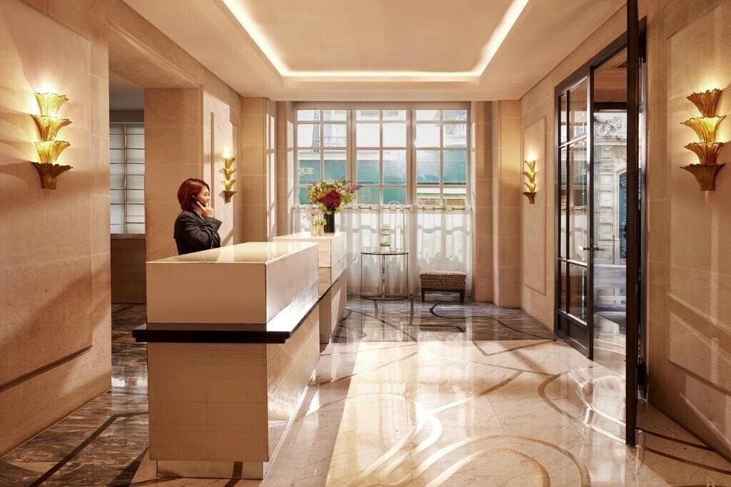Obraz Le Burgundy Paris 5*
