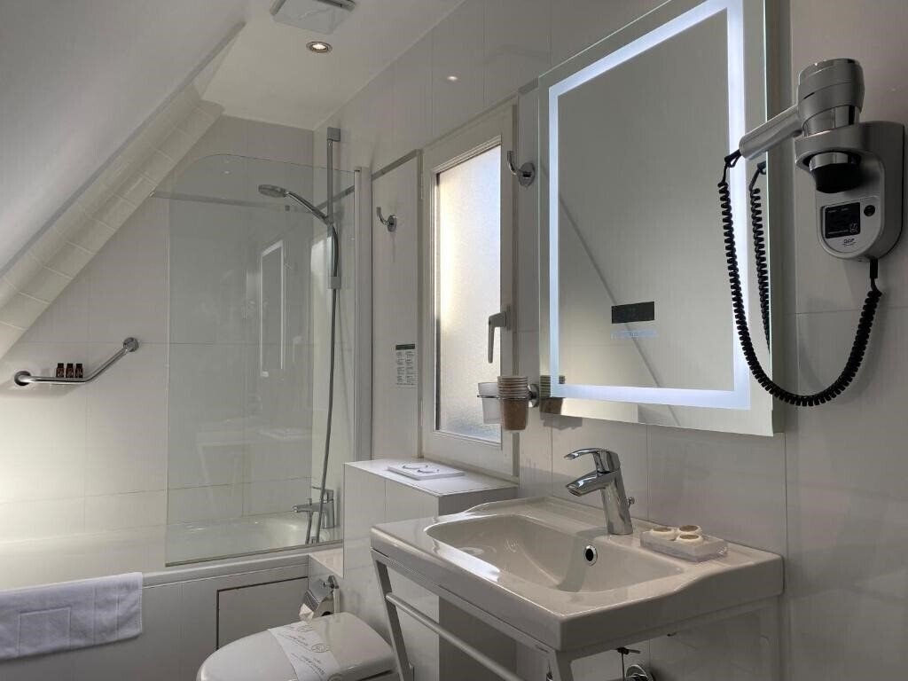 Zdjęcia Austin'S Saint Lazare 3*