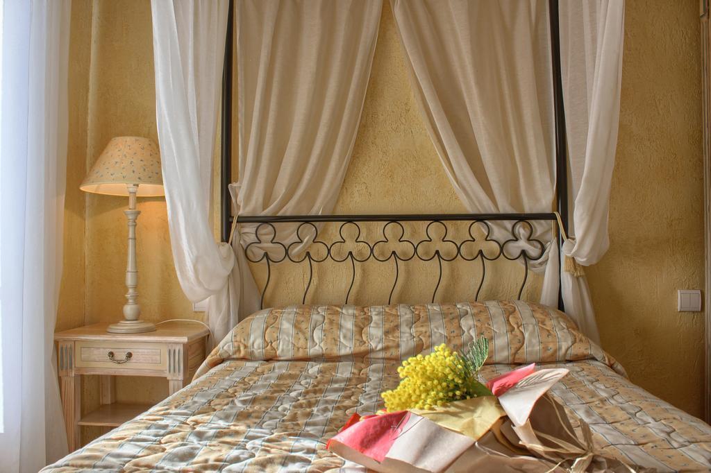 Hotel Villa Alessandra 4*