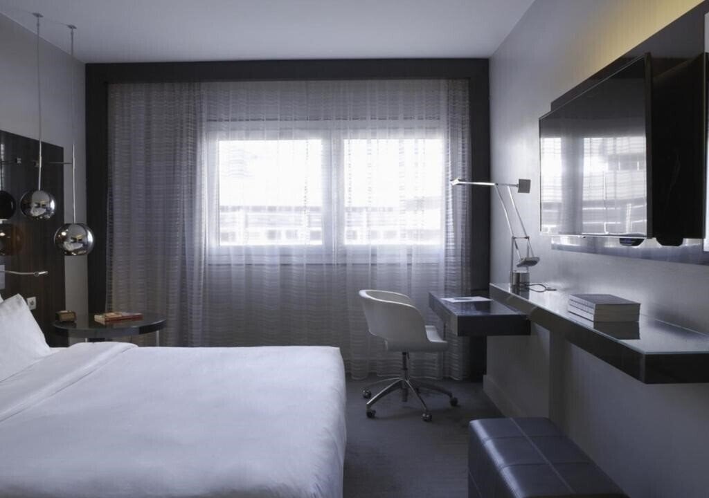 Изображение Le Méridien Paris Arc De Triomphe (ex. Le Meridien Etoile) 4*