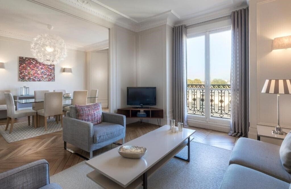 Готель Residence Charles Floquet Paris 3*