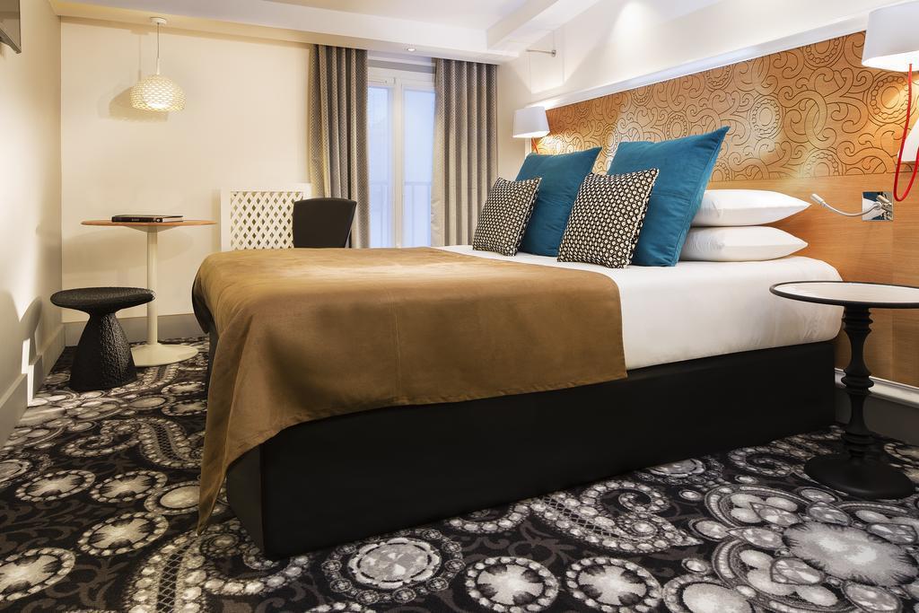 Готель Elysees 8 3*