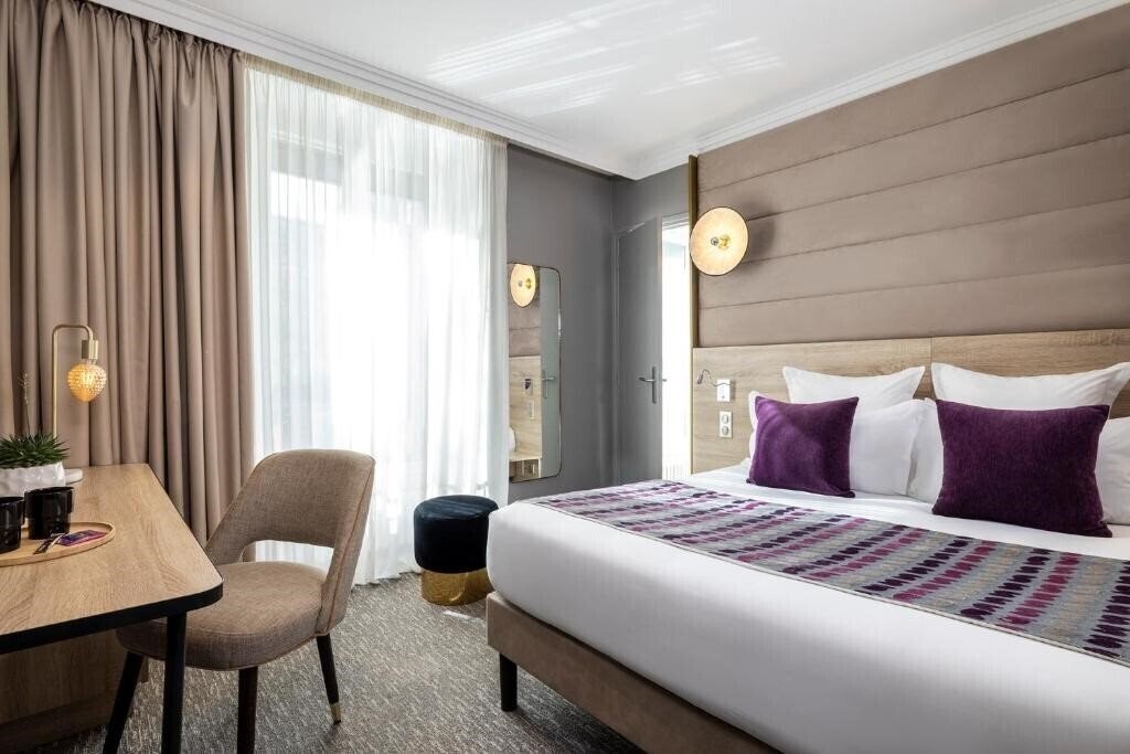 Фото Hotel Nude Paris Color Vision 4*