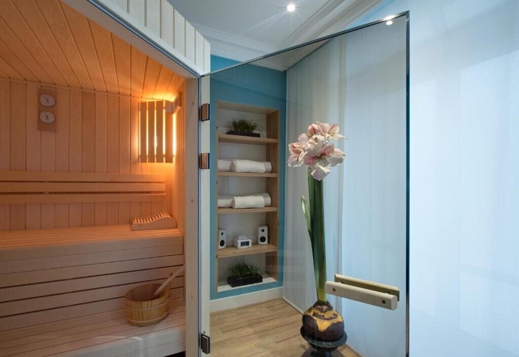 Zdjęcie Le Littre 4*