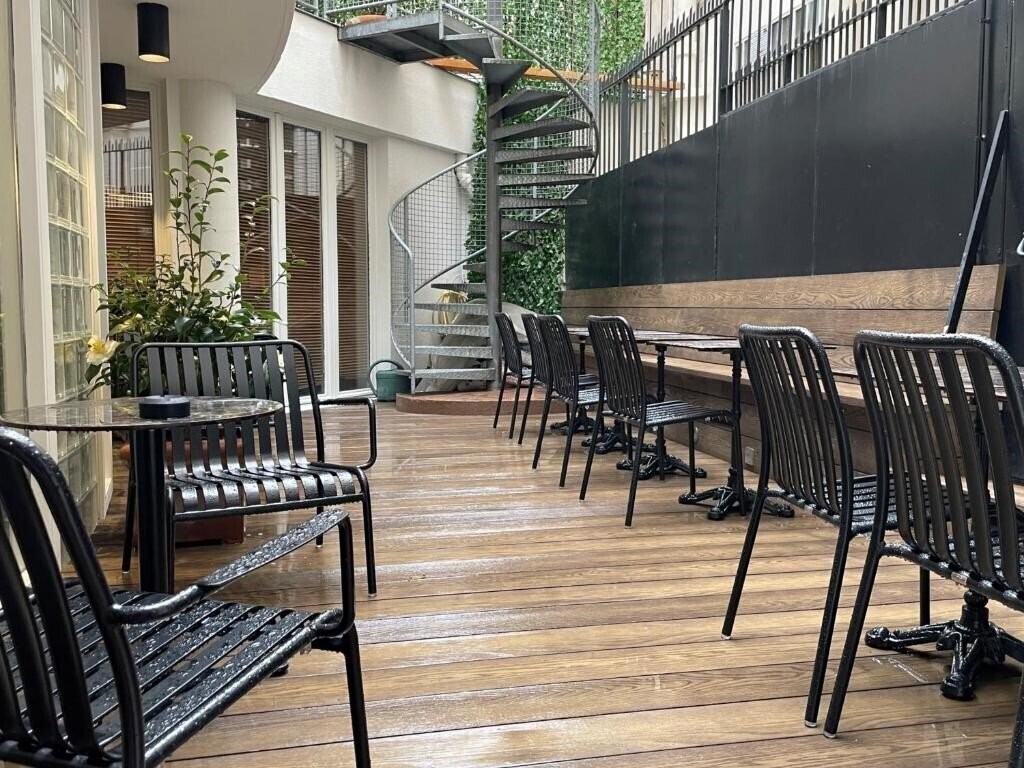 Zdjęcia Hotel Pergolese Paris Champs Elysees 4*