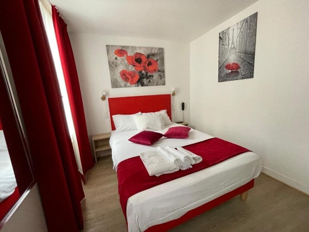 Отель Bordeaux 2*