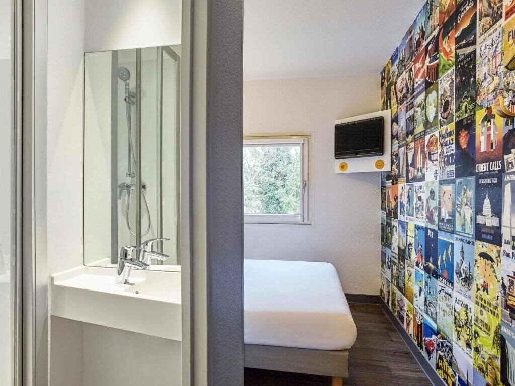 Фото Hotel F1 Paris Saint Ouen Montmartre 2*