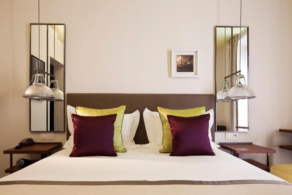 Отель Hotel Marais Bastille 3*