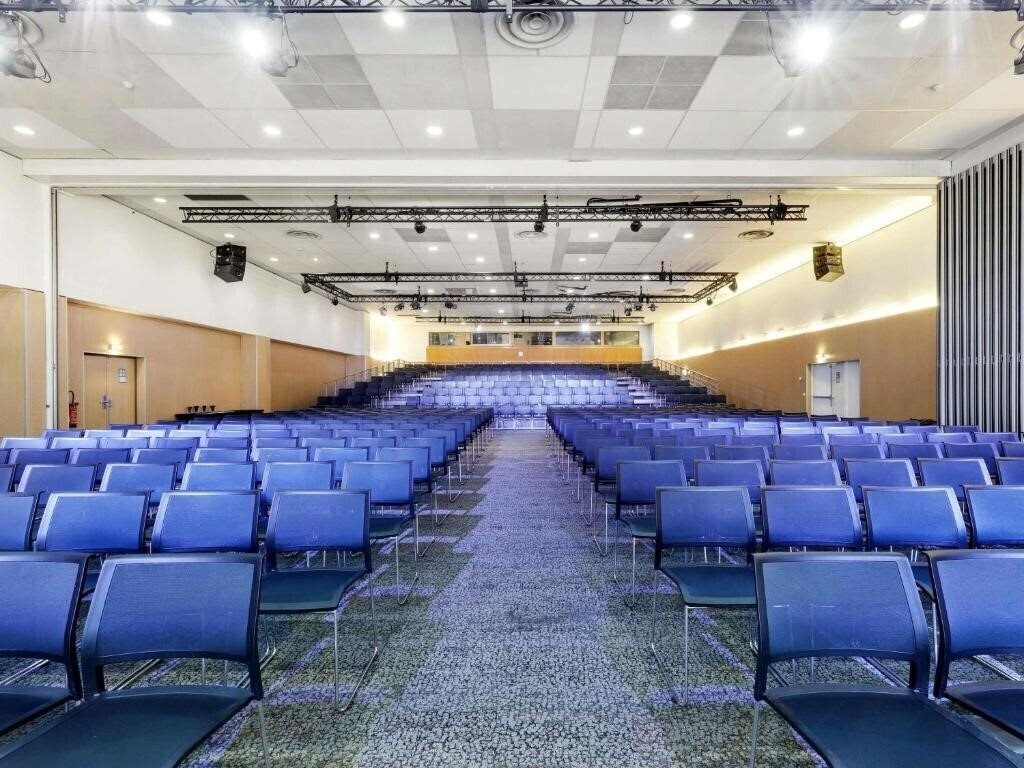 Hotel Novotel Paris Est 4*