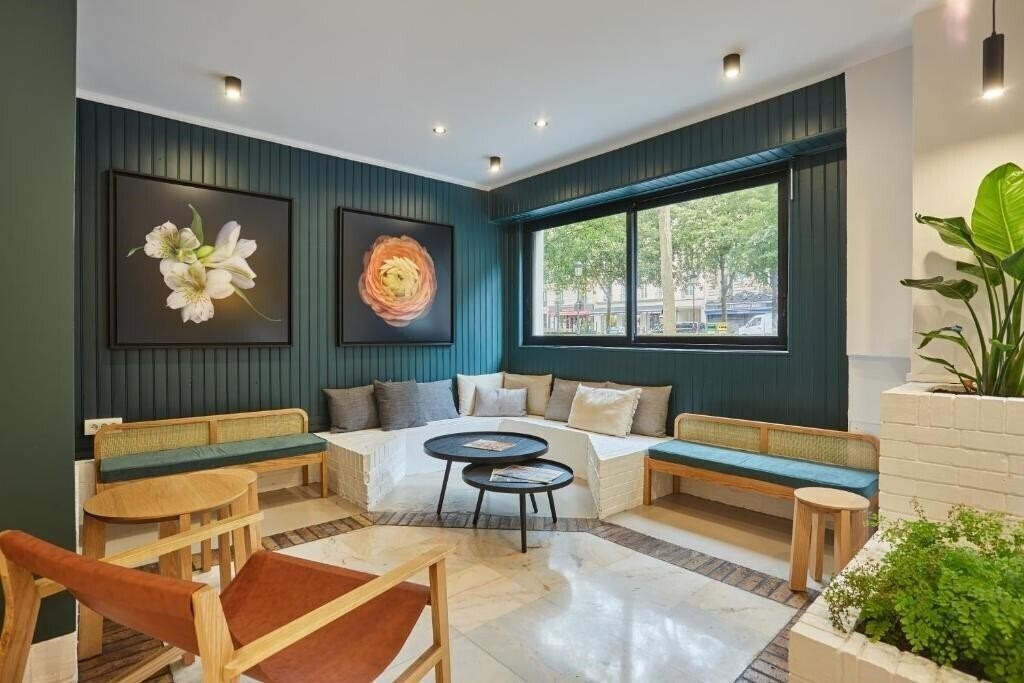 Zdjęcie Beauquartier Montmartre 3*