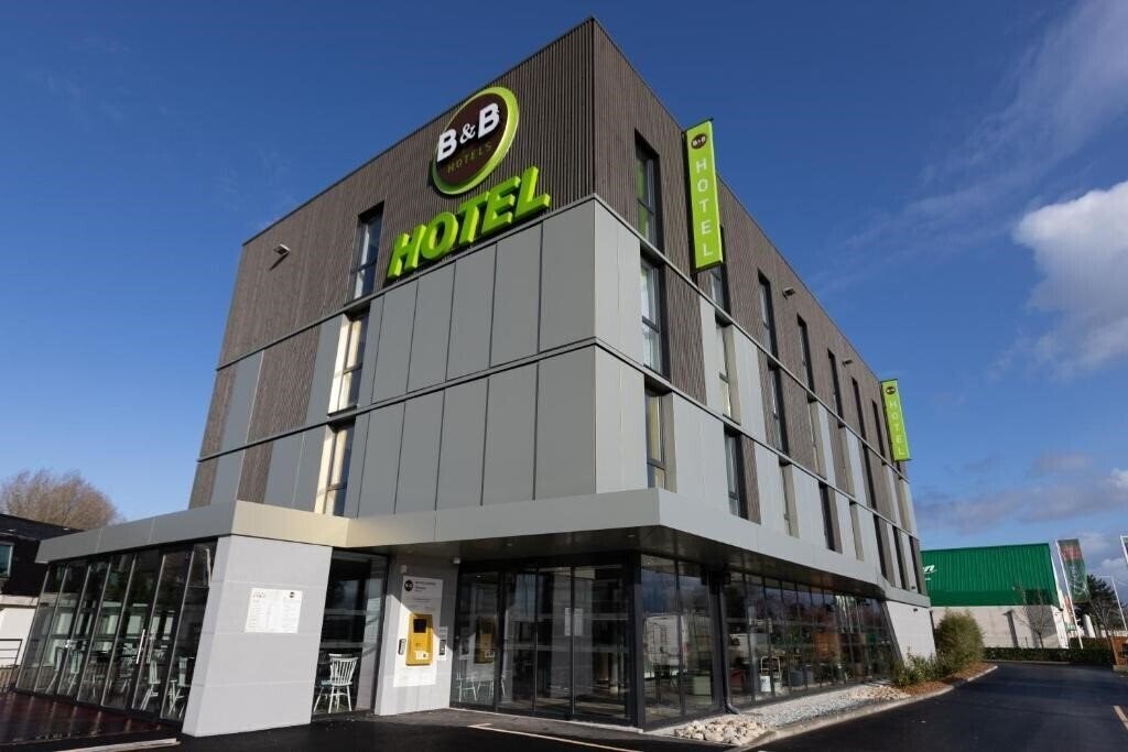 Готель B&B Hotel Compiegne 3*