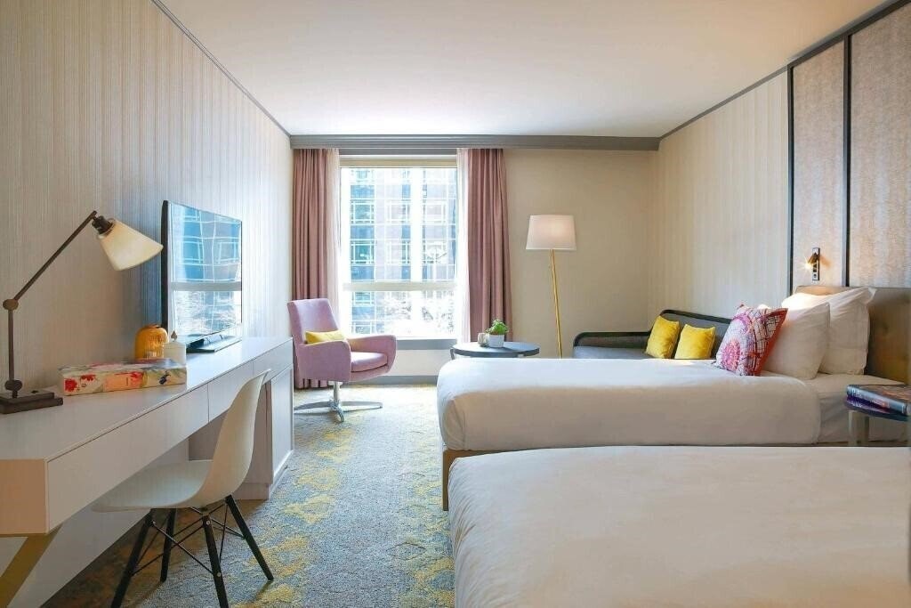 Фотография Renaissance Paris La Defense Hotel 4*