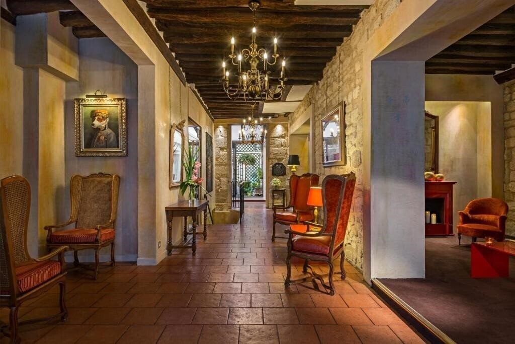 Отель Hotel Saint Paul Rive Gauche 4*