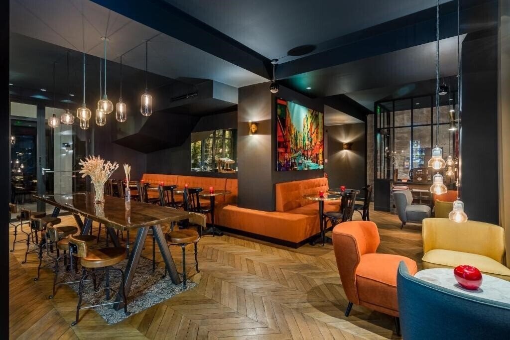 Отель Hotel Scarlett 3*
