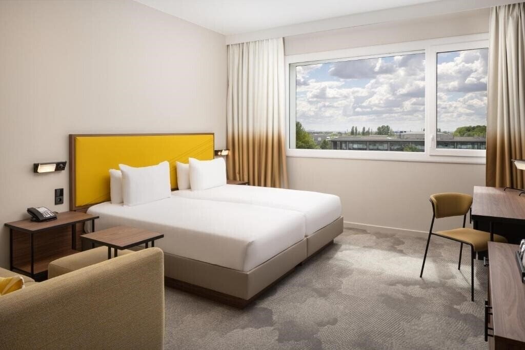 Фото Hyatt Place Paris Charles de Gaulle Airport 4*