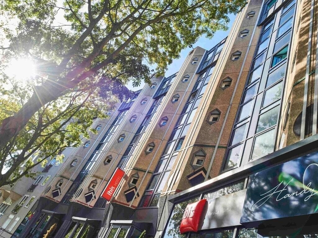 Hotel Ibis Paris La Villette Cite des Sciences 19eme 3*