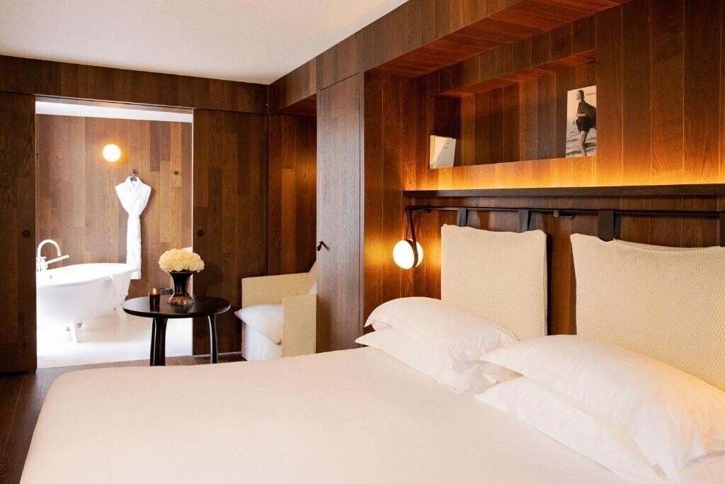 Фотография Hotel Bourg Tibourg Paris Marais 4*