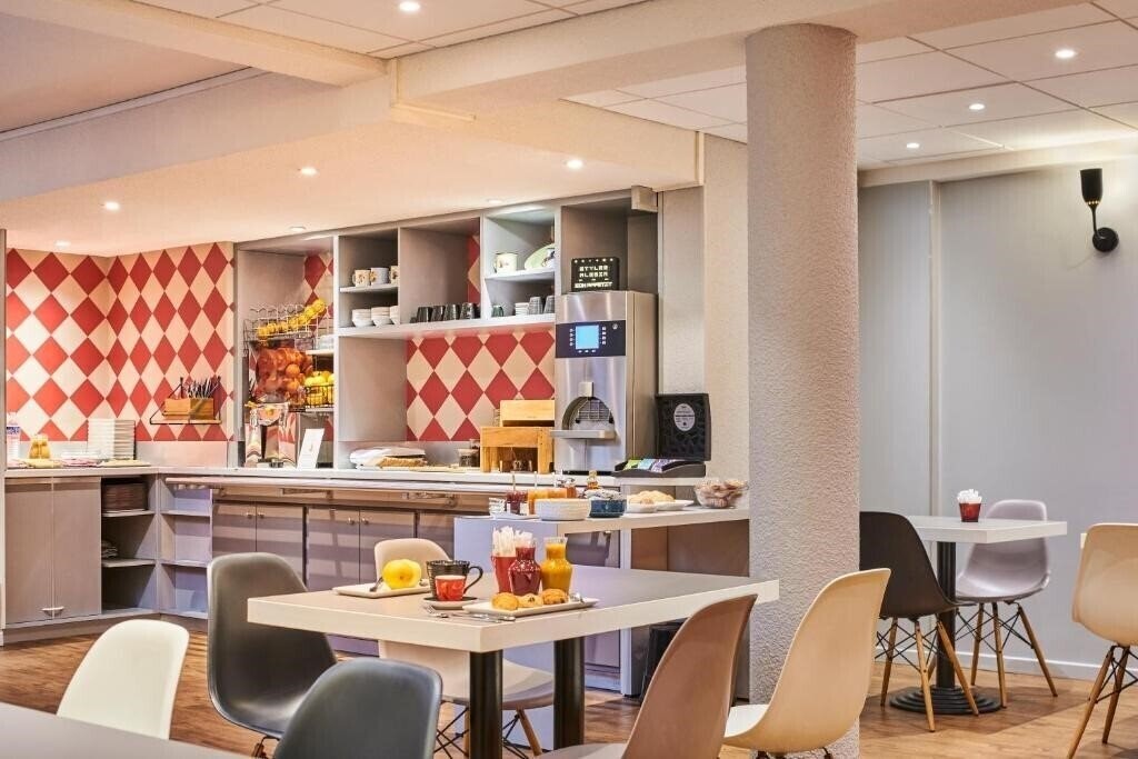 Zdjęcie Ibis Styles Paris Alesia Montparnasse 3*