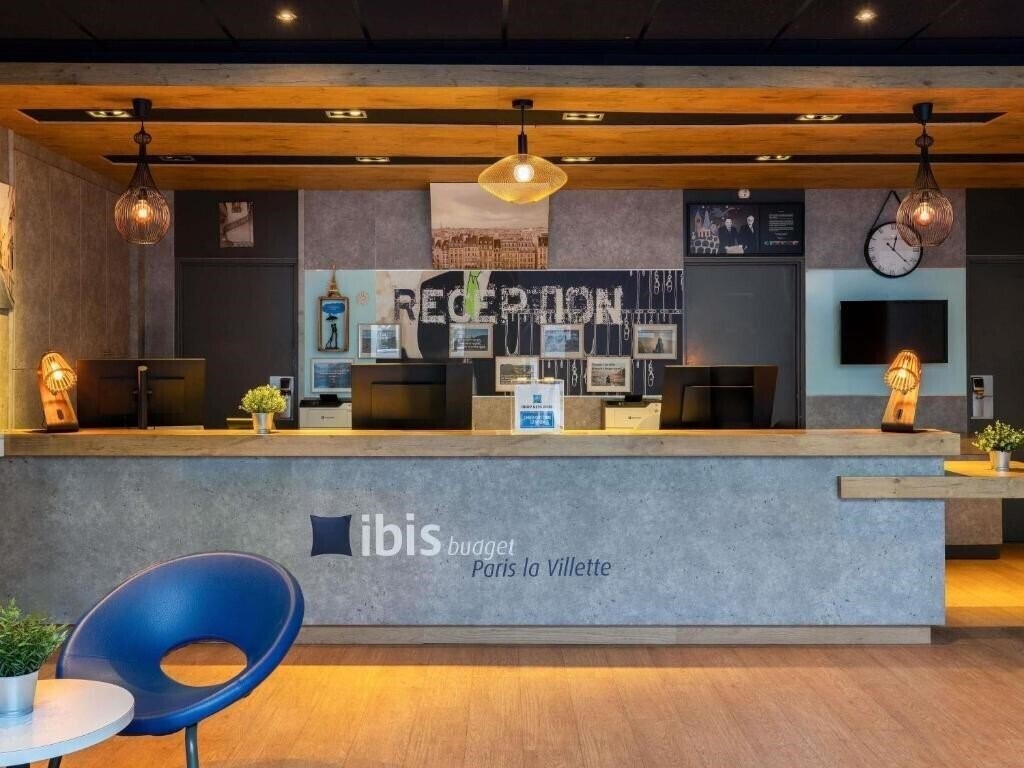 Hotel Ibis Budget Paris La Villette 19eme 2*