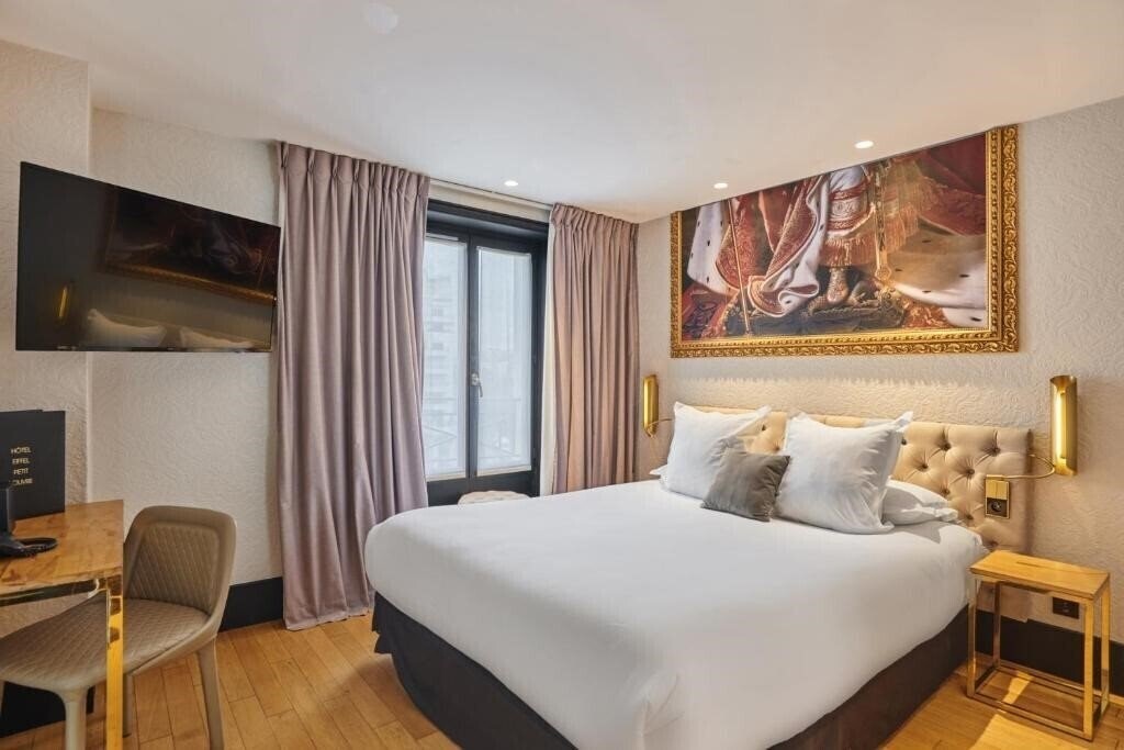 Отель Hotel Eiffel Petit Louvre 3*