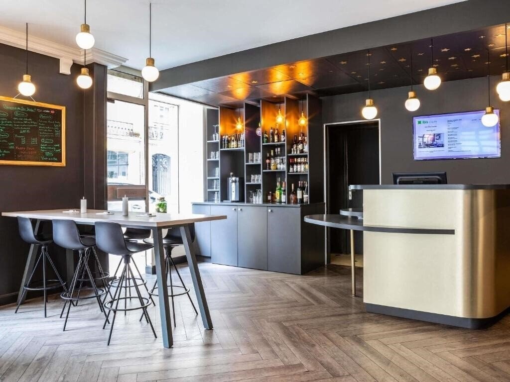 Zdjęcie Ibis Styles Paris 15 Lecourbe 3*