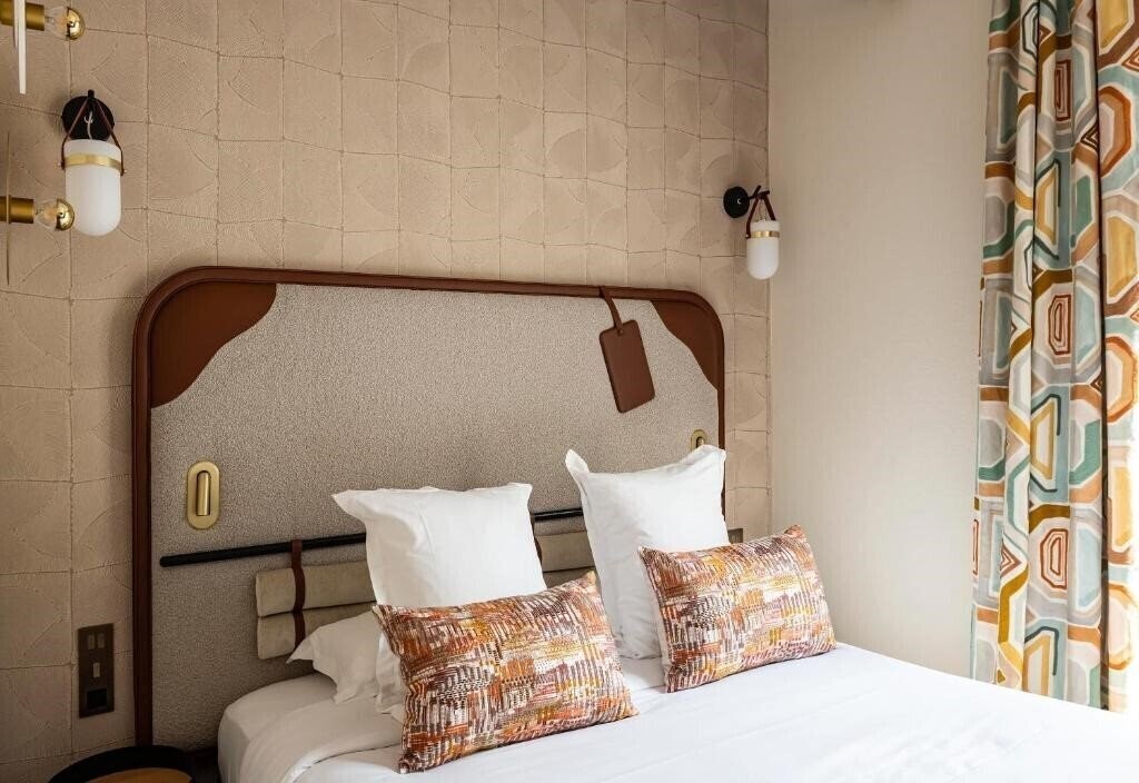Отель Hotel Hiro 4*