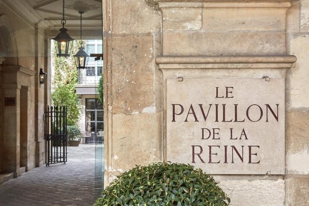 Obraz Le Pavillon de La Reine 5*