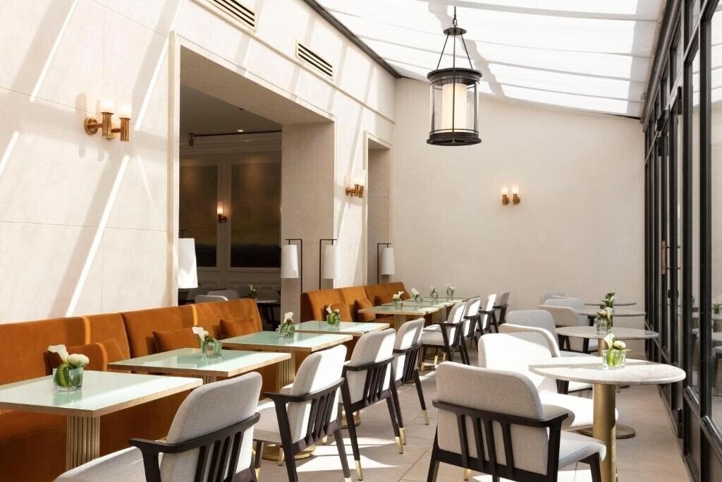 Zdjęcie Les Jardins du Faubourg 5*