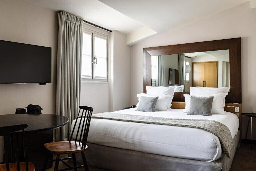 Картинка Holiday Inn Paris Palais de L’Elysee by IHG 4*